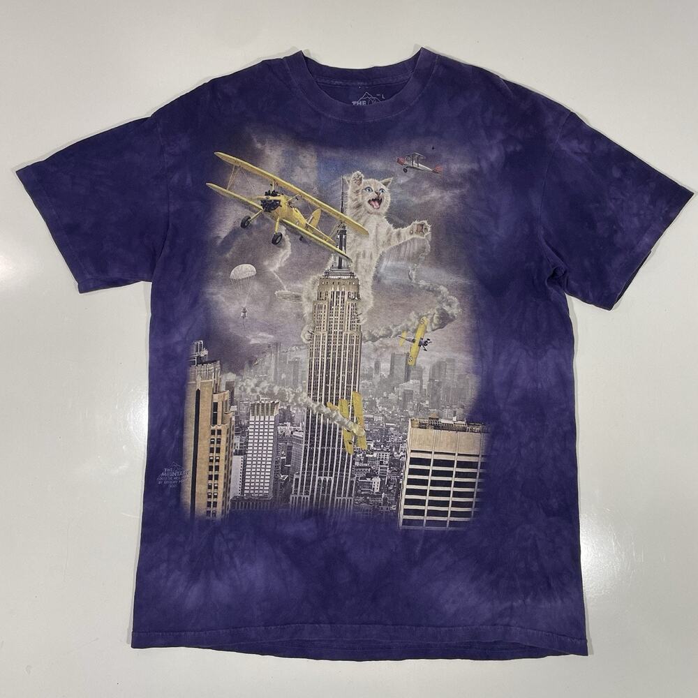 The Mountain Men’s T-Shirt CatZilla City Tie Dye *Flaw Purple Short Sleeve Tee L